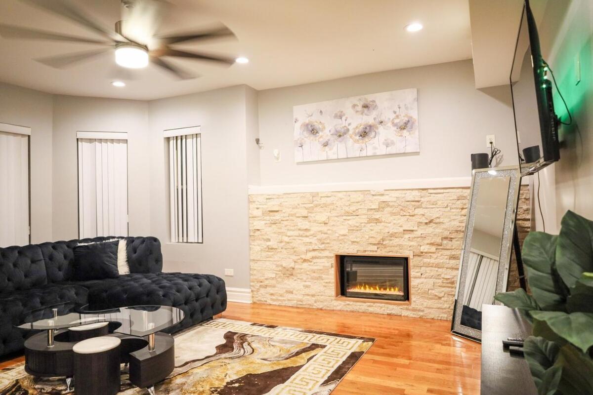 Gorgeous 4Bdr In Chicago,15Mins From Dwtnアパートメント エクステリア 写真